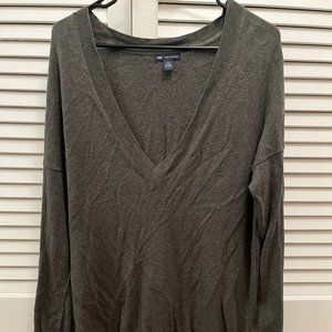 Dark Green Gap Sweater